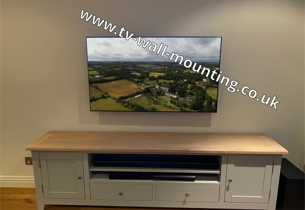 TV Installation Romford - Same day TV wall mounting and bracket supply